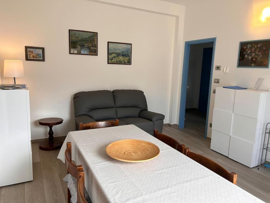 Casa Albatros Tra Lago E Monti Mandello del Lario Eksteriør billede